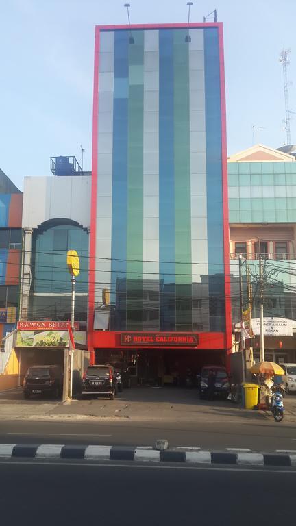 California Hotel Jakarta Luaran gambar