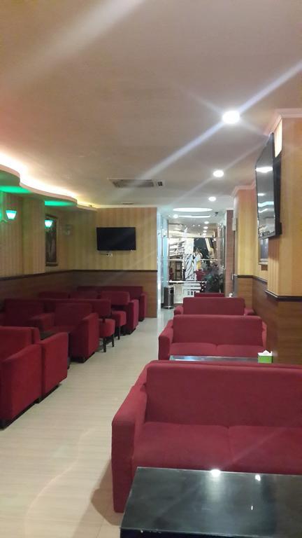 California Hotel Jakarta Luaran gambar