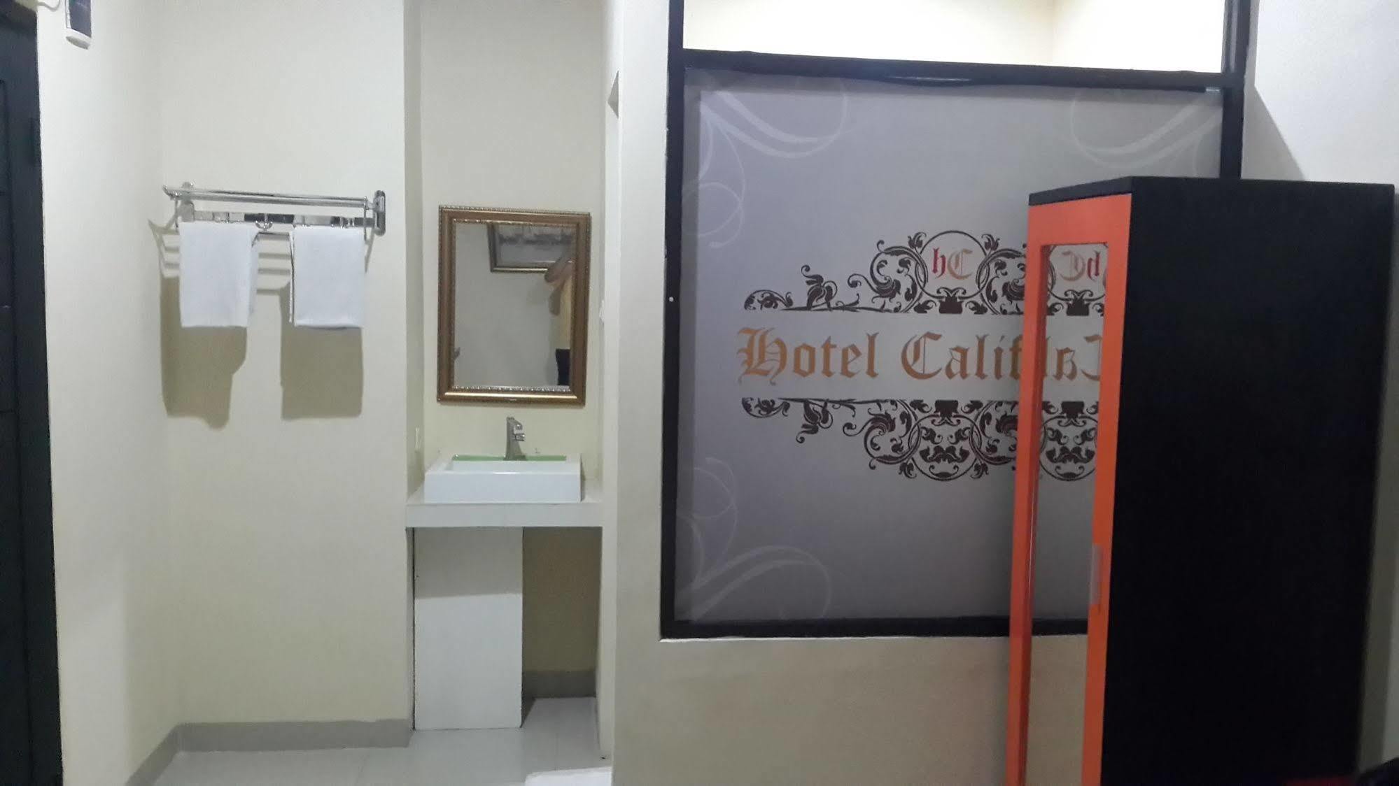California Hotel Jakarta Luaran gambar